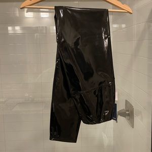 NWT Aritzia Wilfred Free Daria Faux Leather Leggings